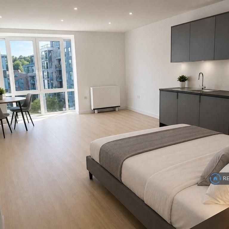 Studio to rent - Photo 1