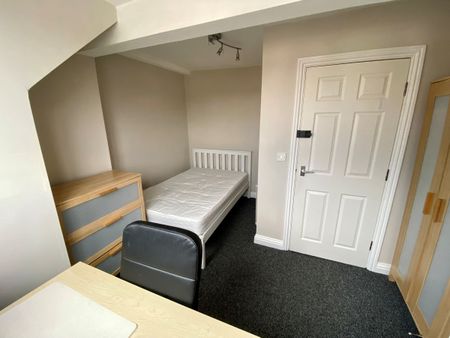 4 bedroom house share to rent - Photo 4