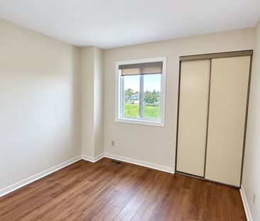 For Lease - 1409 Caravel Crescent, Orleans - Cumberland and Area, O... - Photo 3