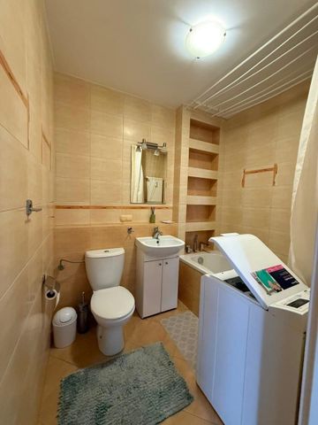 Funkcjonalna kawalerka w cichej lokalizacji 37.7 m² - Photo 4