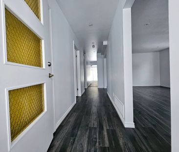 For Lease - 181 Burnham Street, Belleville, Ontario - Photo 2