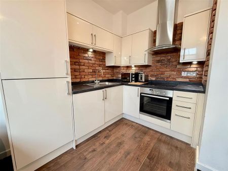 2 bedroom apartment to rent - Photo 4