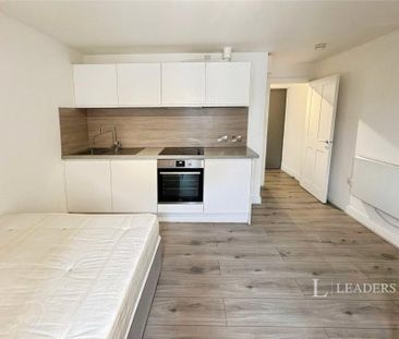1 bedroom apartment to rent Buckingham Place, Brighton, East Sussex... - Photo 2
