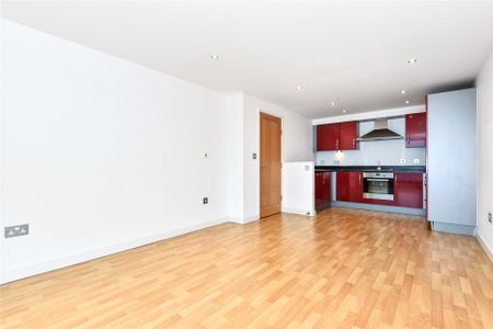 2 bedroom Flat in The Courtyard, Camberley - Photo 3