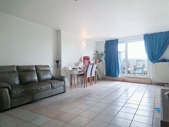 Appartement te huur - Photo 1