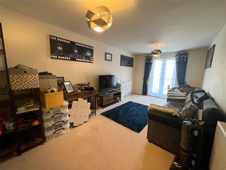 2 bedroom apartment to rent - Photo 4