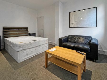 1 bedroom flat to rent - Photo 3