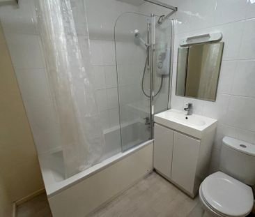 2 bedroom property to rent - Photo 5