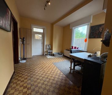 Te huur: Halfopen woning met tuin - Photo 2