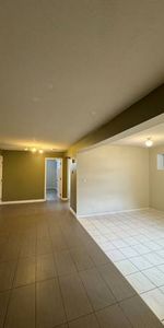 Spacious 2-Bedroom Suite in Citadel Heights - Photo 4