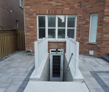 For Lease - 3165 Owls Foot Drive, Mississauga, Ontario - Photo 4