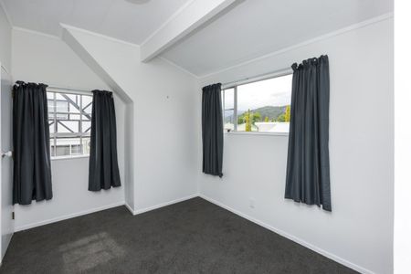 5/11 John Street, Trentham, Upper Hutt - Photo 4