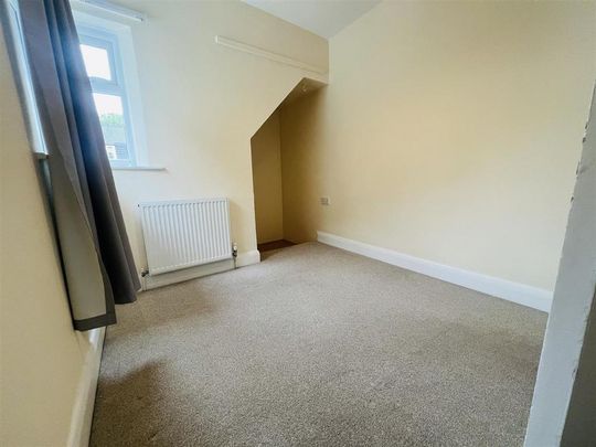 4 bedroom detached house to rent - Photo 1