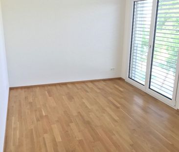 Beautiful 2.5-room apartment in the center of Recherswil - Photo 5
