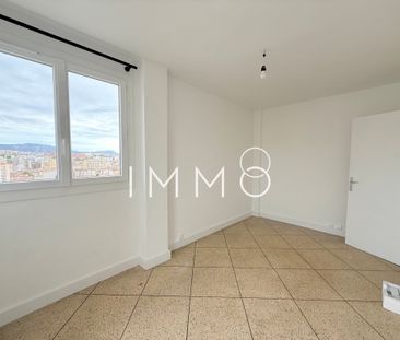 Location Appartement 3 pièces 56m² MARSEILLE 3ème - Photo 6
