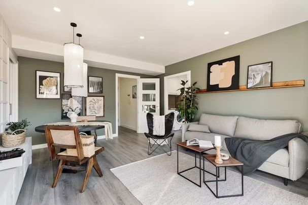 Carrer de Morales, Barcelona, Catalonia 08029 - Photo 1