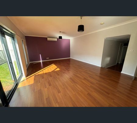 4 Saxon Street, Cameron Park, NSW 2285 - Photo 2
