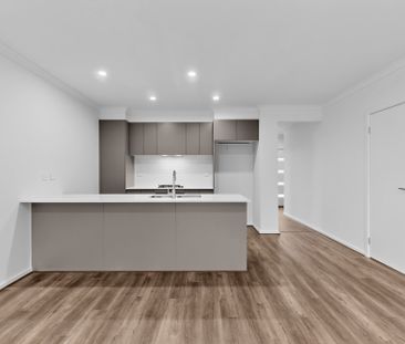 30 Jandakot Walk, Point Cook VIC 3030 - House For Rent | Domain - Photo 2