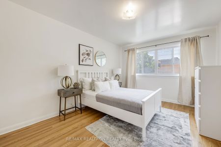 For Lease - 387 Willowdale Avenue, Toronto, Ontario - Photo 2