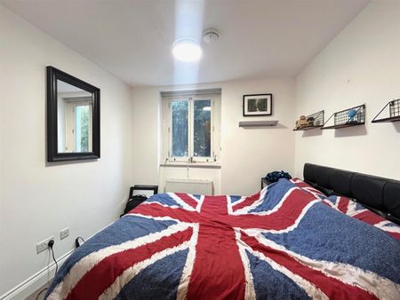 Godolphin Road, Shepherds Bush, W12, London - Photo 3