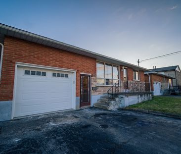 For Lease - 248 BERTIE Street Unit# UPPER, Fort Erie, Ontario - Photo 3