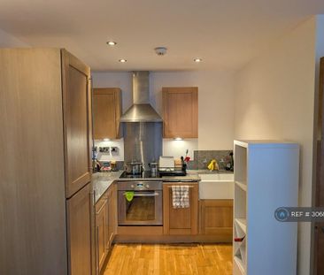 1 bedroom flat to rent - Photo 6
