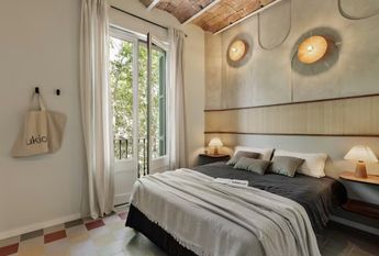 Ronda de Sant Pere, Barcelona, Catalonia 08010