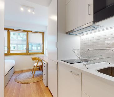 Helios 1 — Studio Privé 107 - Photo 1