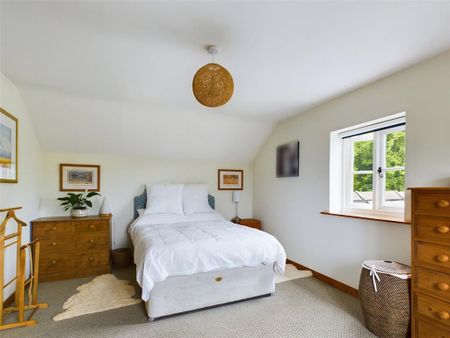 4 bedroom cottage to rent - Photo 3