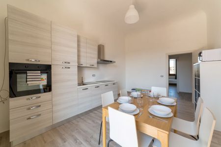 Bright double room in Via Giotto - Photo 3