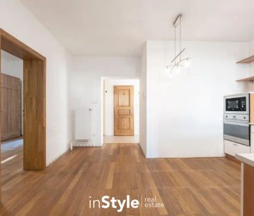 Pronájem přízemního bytu 3+1 v centru Uherského Hradiště, ulice Dlouhá - Fotografie 4
