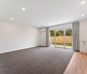 Enjoy modern living in a brand new unit - Photo 4