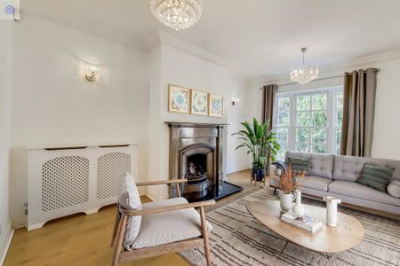 4 bedroom terraced house to rent - Photo 2