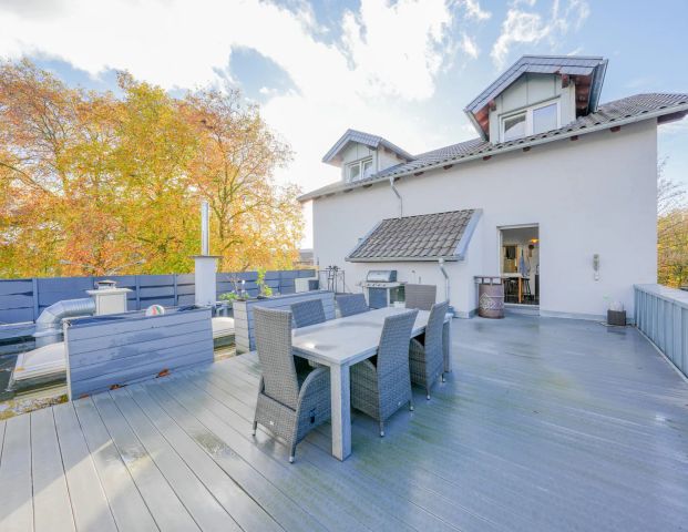 Exklusives 2-Familienhaus im Zentrum von Erkelenz – Flexibles Wohnen auf 3 Ebenen - Foto 1