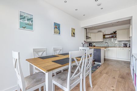 Hargood Road, London, SE3 - Photo 4