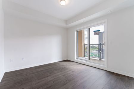 For Lease - 3405 Ridgeway Drive Unit# 08, Mississauga, Ontario - Photo 3