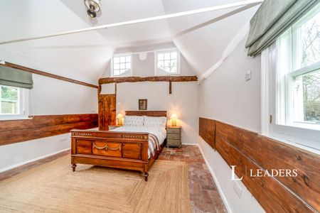 1 bedroom detached house to rent - Photo 5