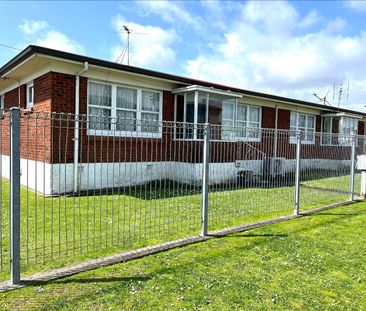 9C Caspar Road, Papatoetoe, Auckland - Photo 2