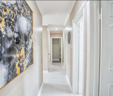 For Lease - 8 Mcculla Avenue Unit# Upper Level, Brampton, Ontario - Photo 1