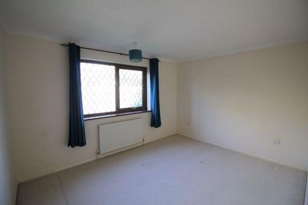 3 bedroom bungalow to rent - Photo 4