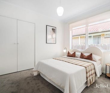 Move-in Ready with Style and Space - Photo 4