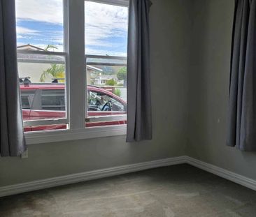 Spacious Family Home - Photo 1