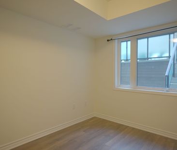 For Lease - 2789 Eglinton Avenue Unit# 430, Toronto, Ontario - Photo 1