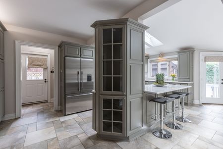 For Lease - 57 Hillcrest Avenue, St. Catharines, Ontario - Photo 3