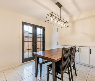 For Lease - 17 Castle Park Boulevard, Vaughan, Ontario - Photo 5