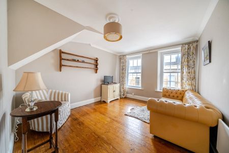 2 bedroom maisonette to rent - Photo 3