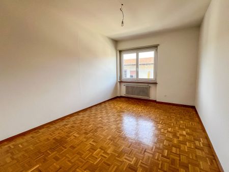 APPARTAMENTO 3.5 LOCALI - Foto 5