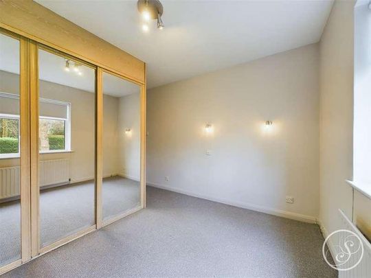 Lidgett Park Mews, Roundhay, Leeds, LS8 - Photo 1