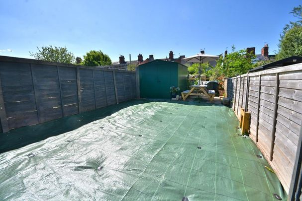 2 bedroom terraced house to rent - Photo 1