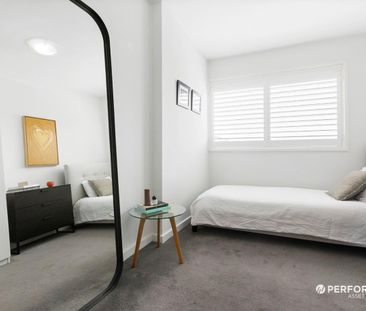 6/2 Pasley Street, South Yarra VIC 3141 - Apartment For Rent | Domain - Photo 5